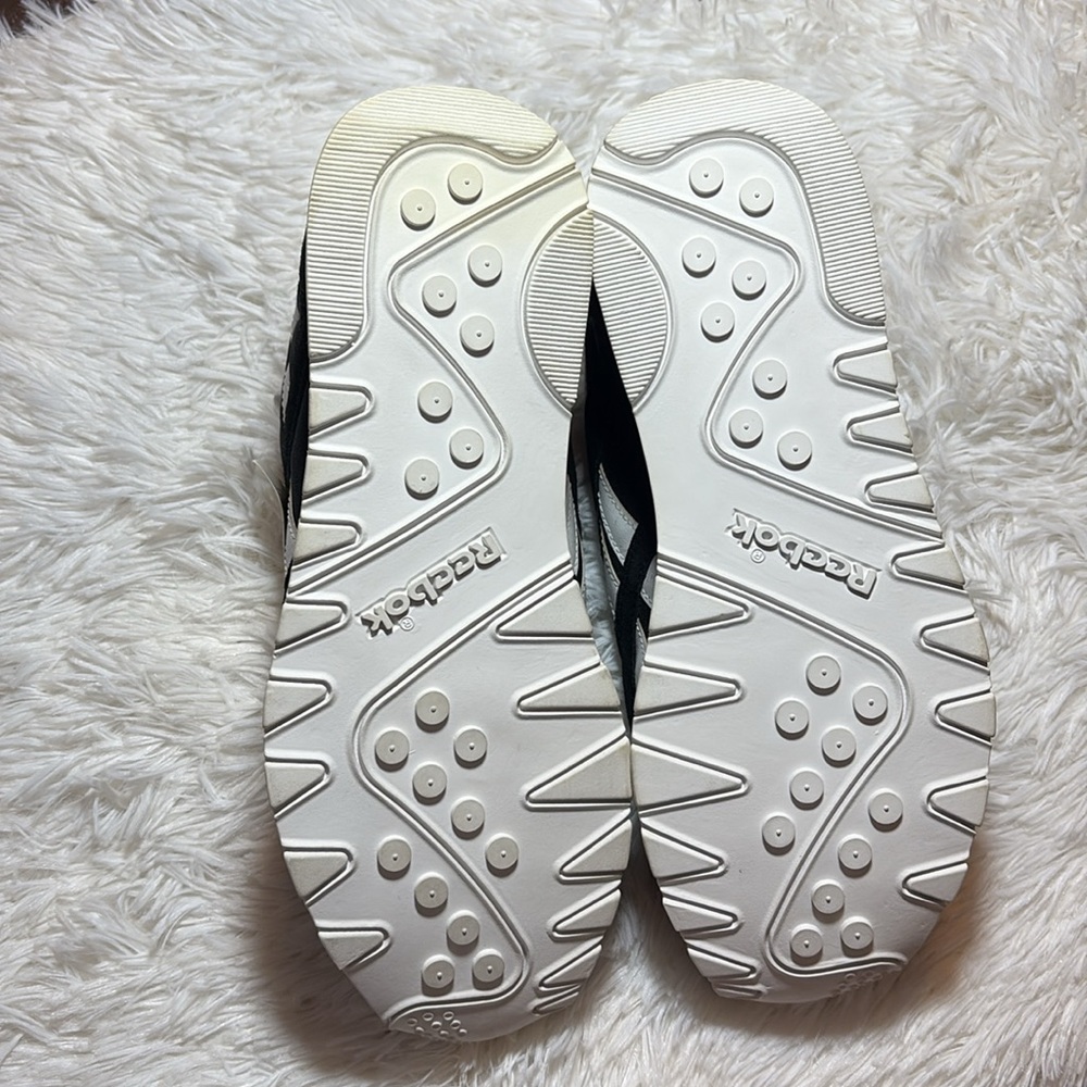 Reebok Classic Nylon - Picture 10 of 11